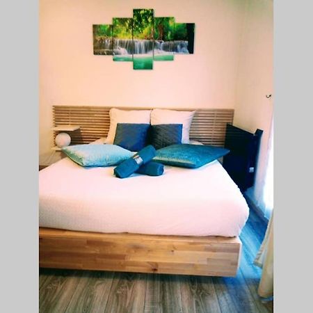Residence Victoria Studio Cezanne Трец Екстер'єр фото
